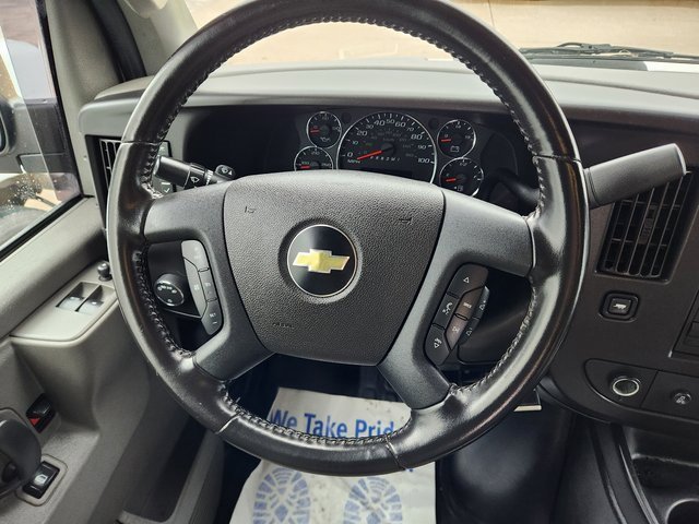 Used 2021 Chevrolet Express 3500 w/ Power Convenience Package image 9