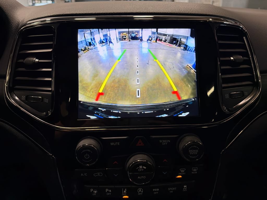 Used 2020 Jeep Grand Cherokee Limited X AWD/4WD image 11