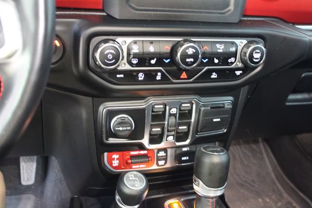 Used 2021 Jeep Wrangler Unlimited Rubicon w/ Cold Weather Group AWD/4WD image 20
