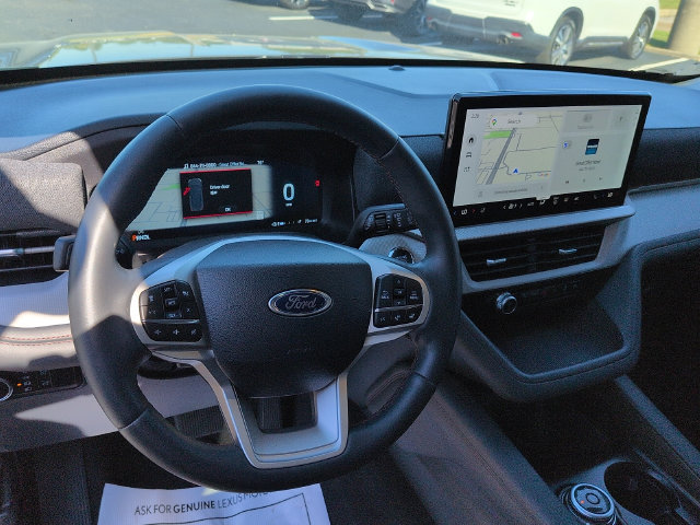 Used 2026 Ford Explorer Active w/ Active Comfort Package AWD/4WD image 14