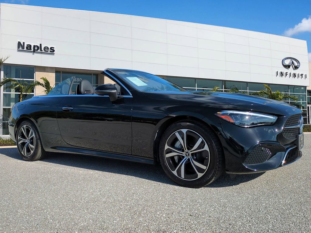 Used 2025 Mercedes-Benz CLE 300 4MATIC Cabriolet image 2