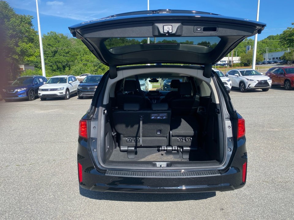 Certified 2025 Honda Odyssey EX-L image 18