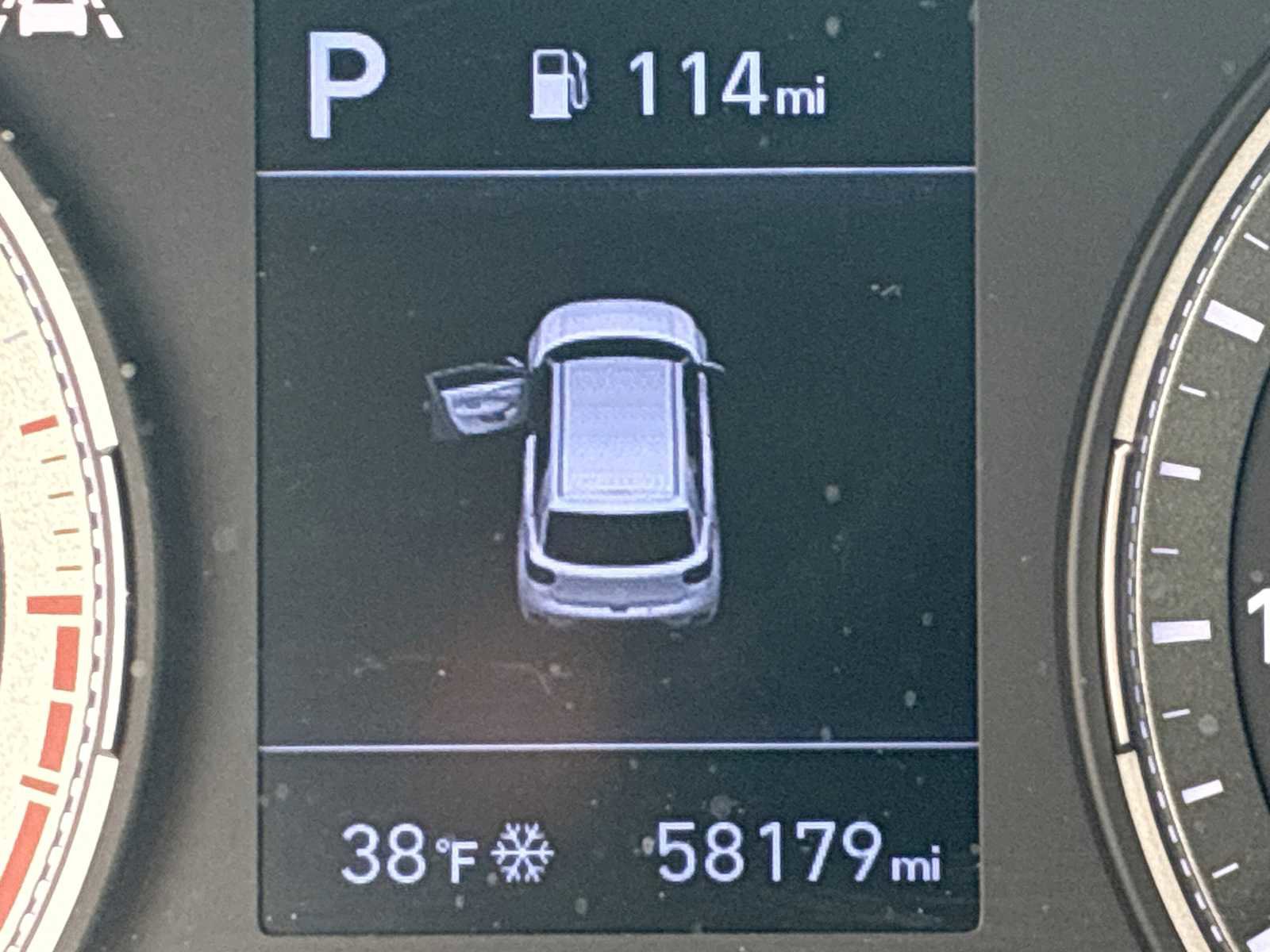 Used 2022 Hyundai Venue SEL image 12