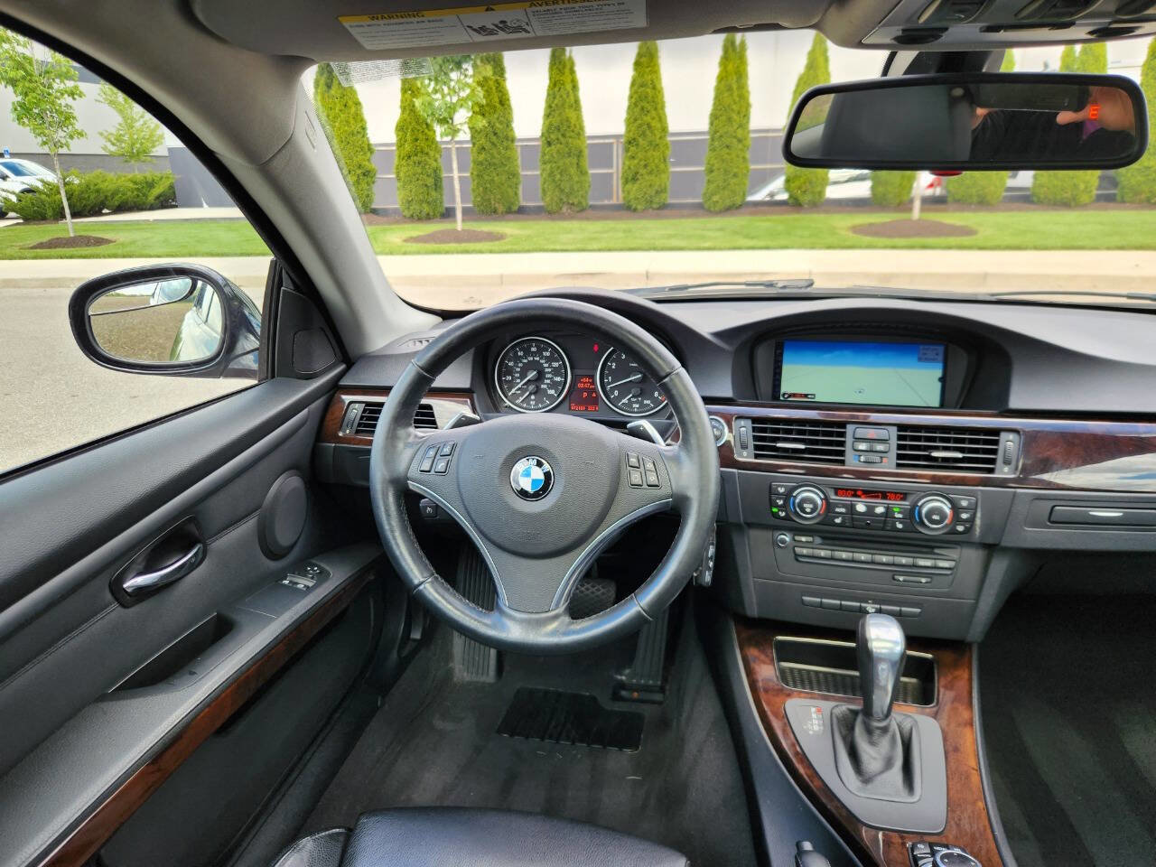 Used 2011 BMW 335i xDrive Coupe AWD/4WD image 21
