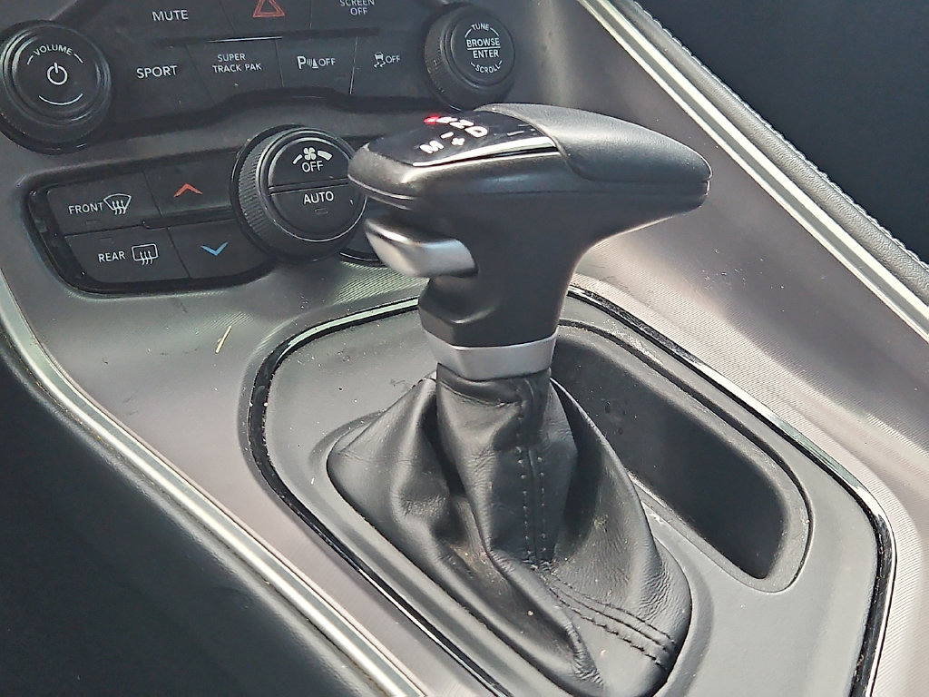 Used 2022 Dodge Challenger R/T w/ Plus Package RWD image 19