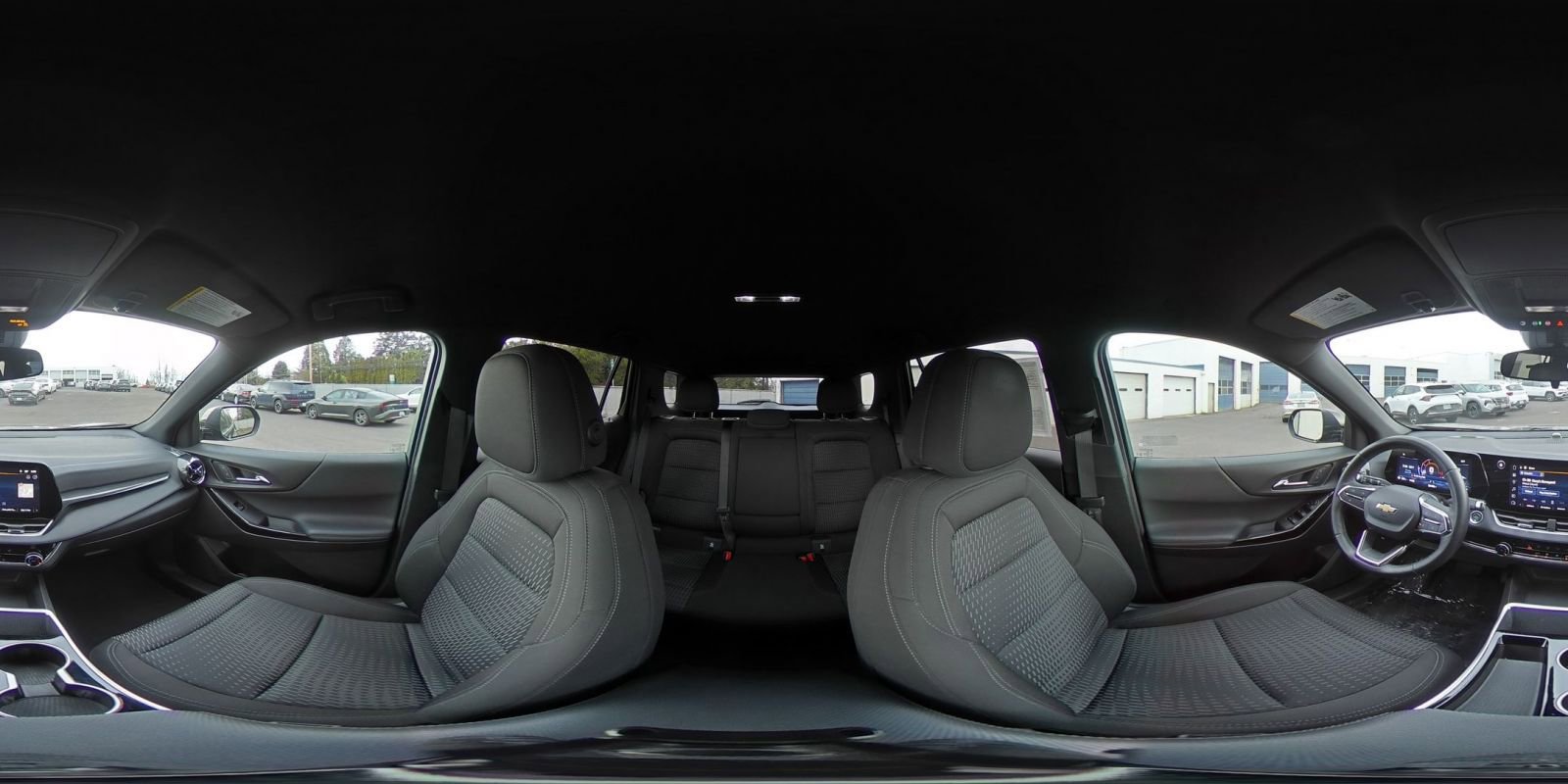 Used 2025 Chevrolet Equinox LT image 42