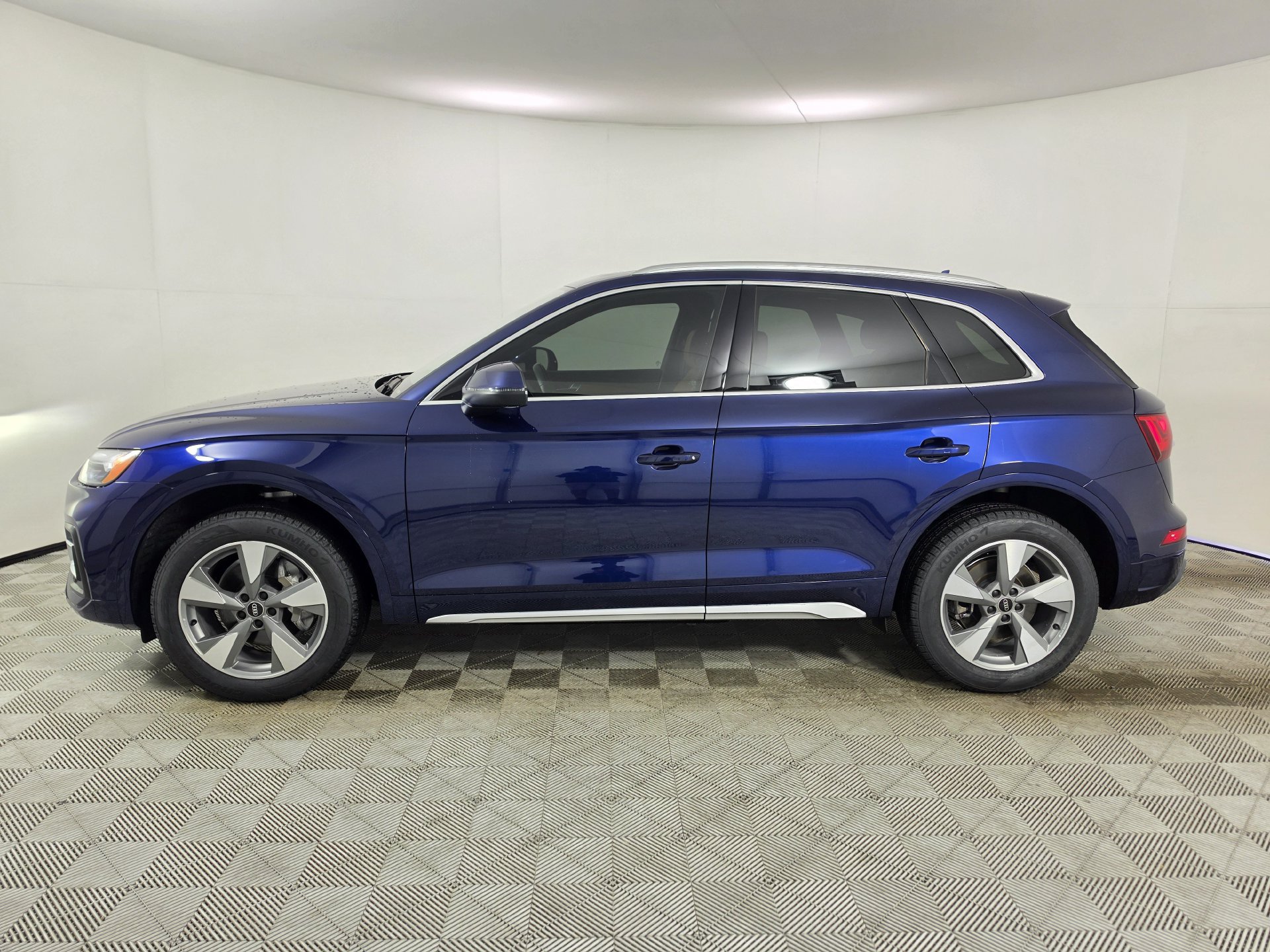 Used 2024 Audi Q5 Premium Plus w/ Premium Plus Package AWD/4WD image 41