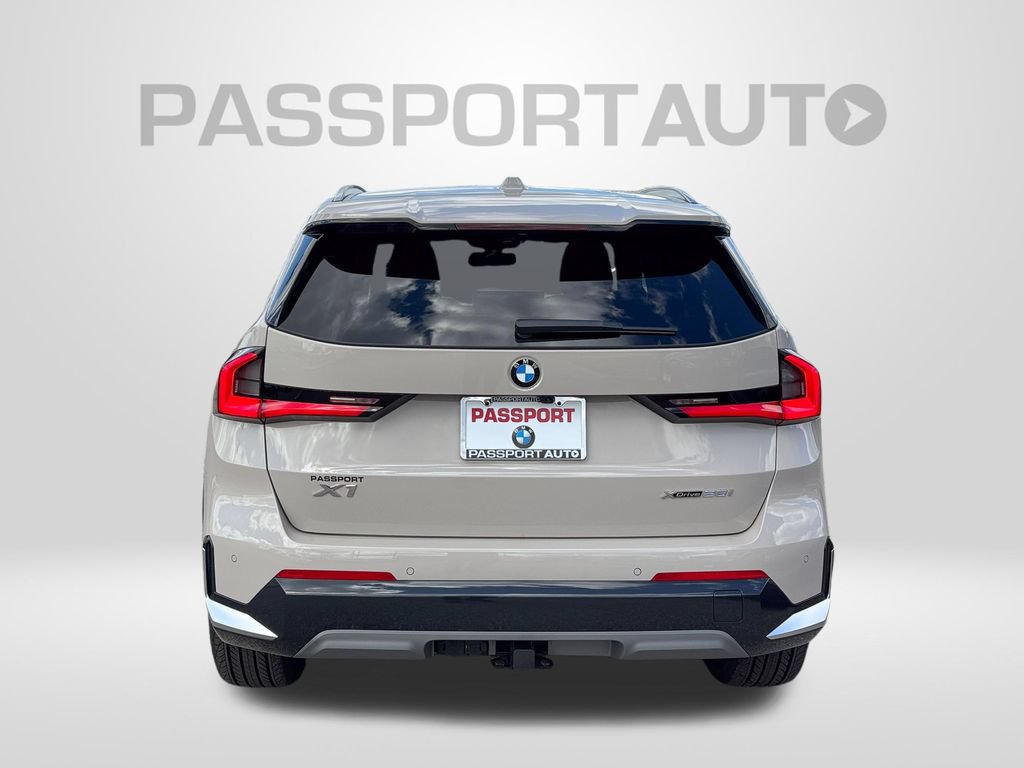 New 2026 BMW X1 xDrive28i w/ Convenience Package AWD/4WD image 5