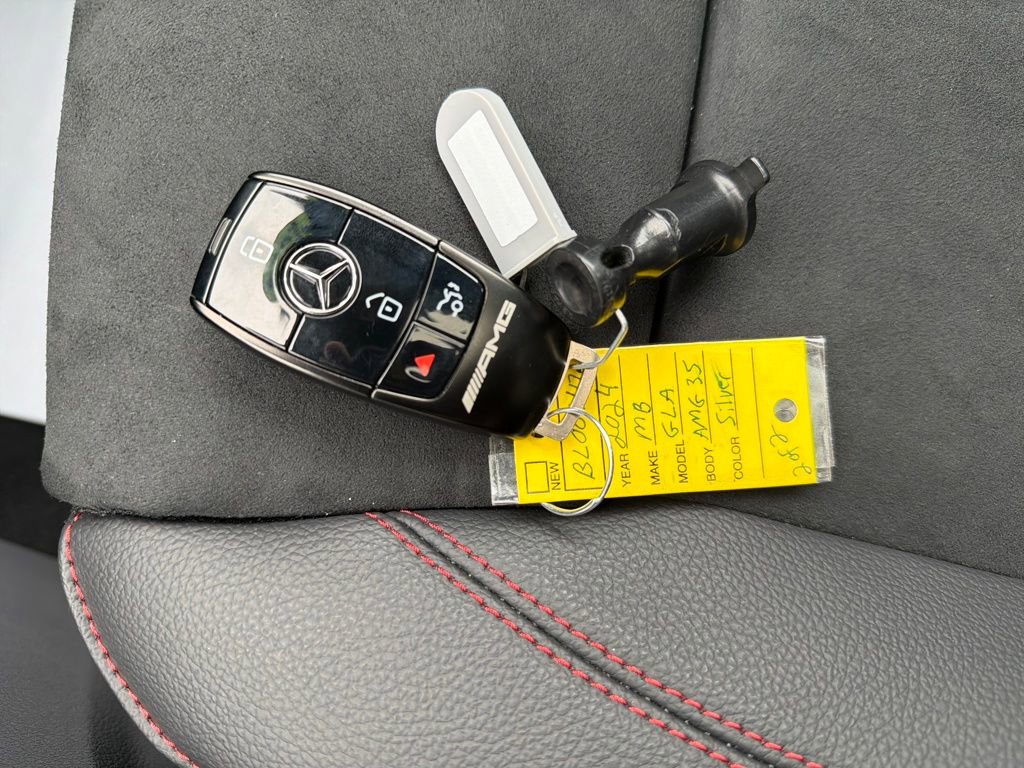 Certified 2024 Mercedes-Benz GLA 35 AMG 4MATIC image 30