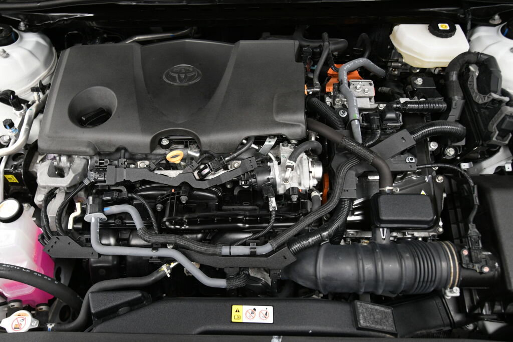 Certified 2025 Toyota Camry LE image 32