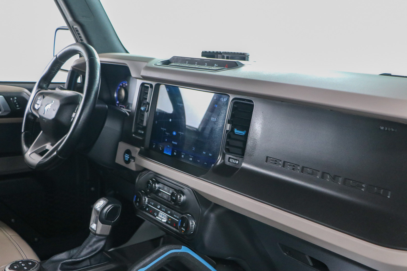 Used 2022 Ford Bronco Wildtrak AWD/4WD image 26