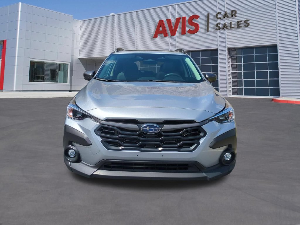 Used 2025 Subaru Crosstrek 2.5i Premium AWD/4WD image 2