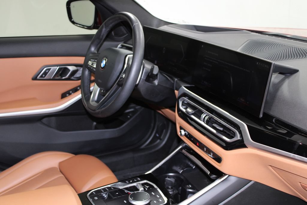 Used 2023 BMW 330i Sedan w/ Premium Package RWD image 28