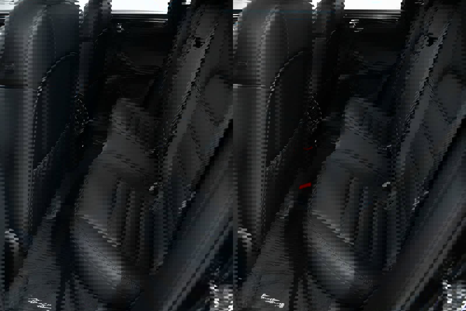 Certified 2026 Porsche Macan image 35