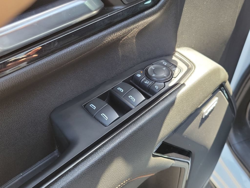 Used 2024 GMC Sierra 2500 AT4 w/ AT4 Preferred Package AWD/4WD image 22