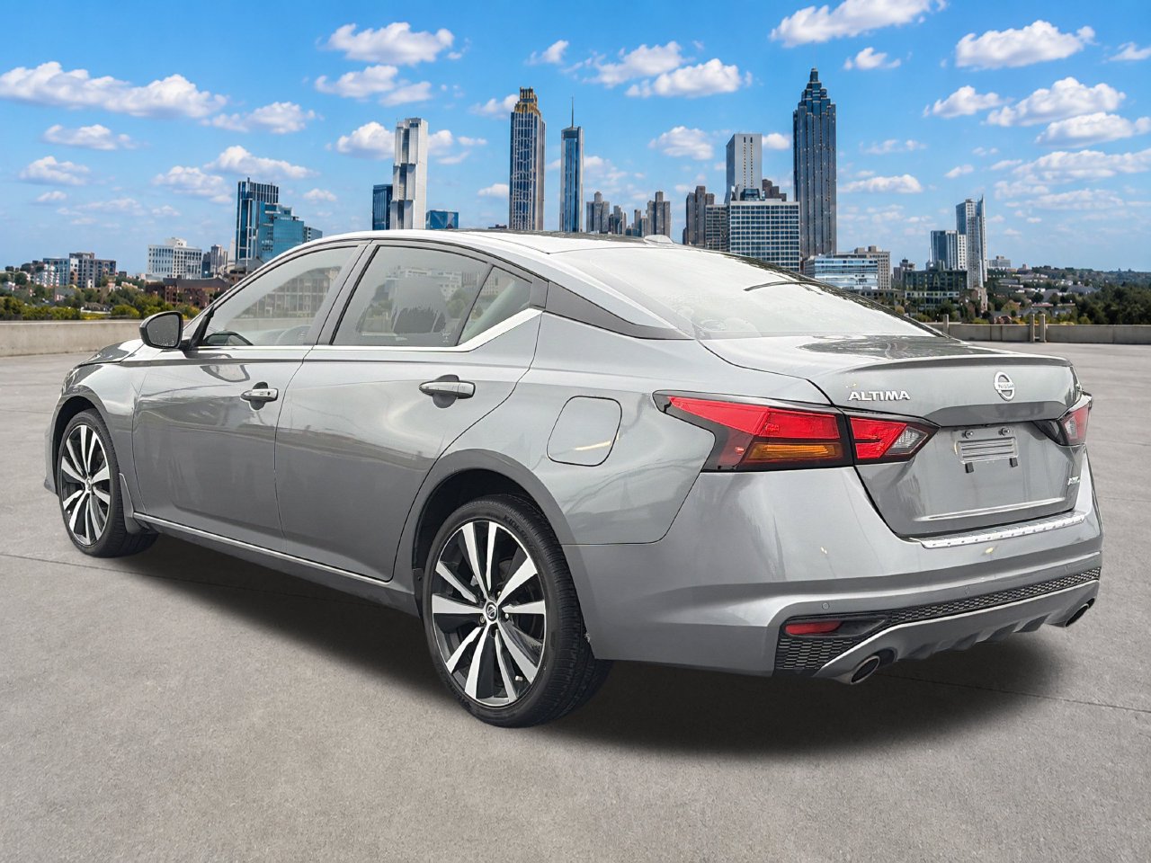 Certified 2022 Nissan Altima 2.5 SR AWD/4WD image 3