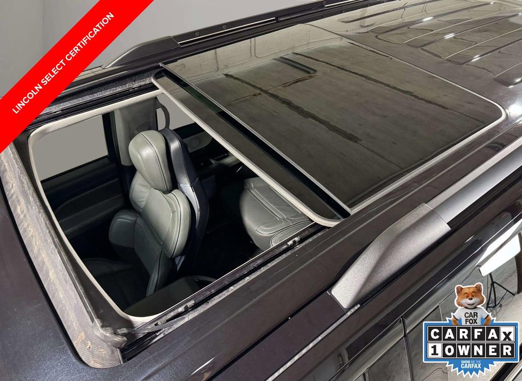 Certified 2022 Lincoln Navigator Black Label AWD/4WD image 19