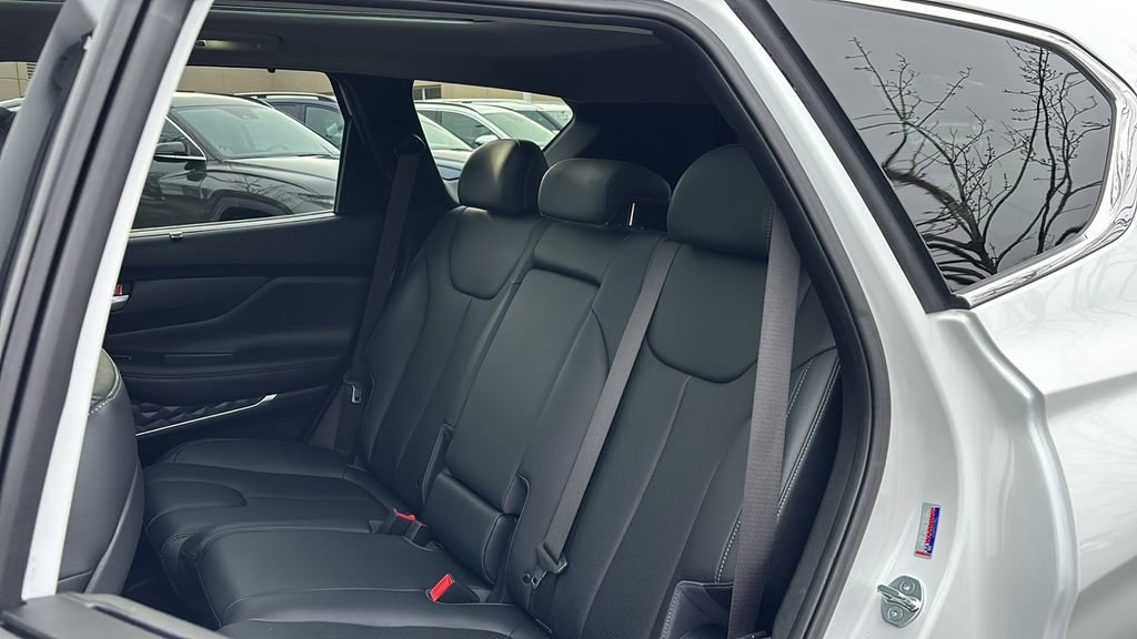 Used 2023 Hyundai Santa Fe SEL w/ Premium Package image 26