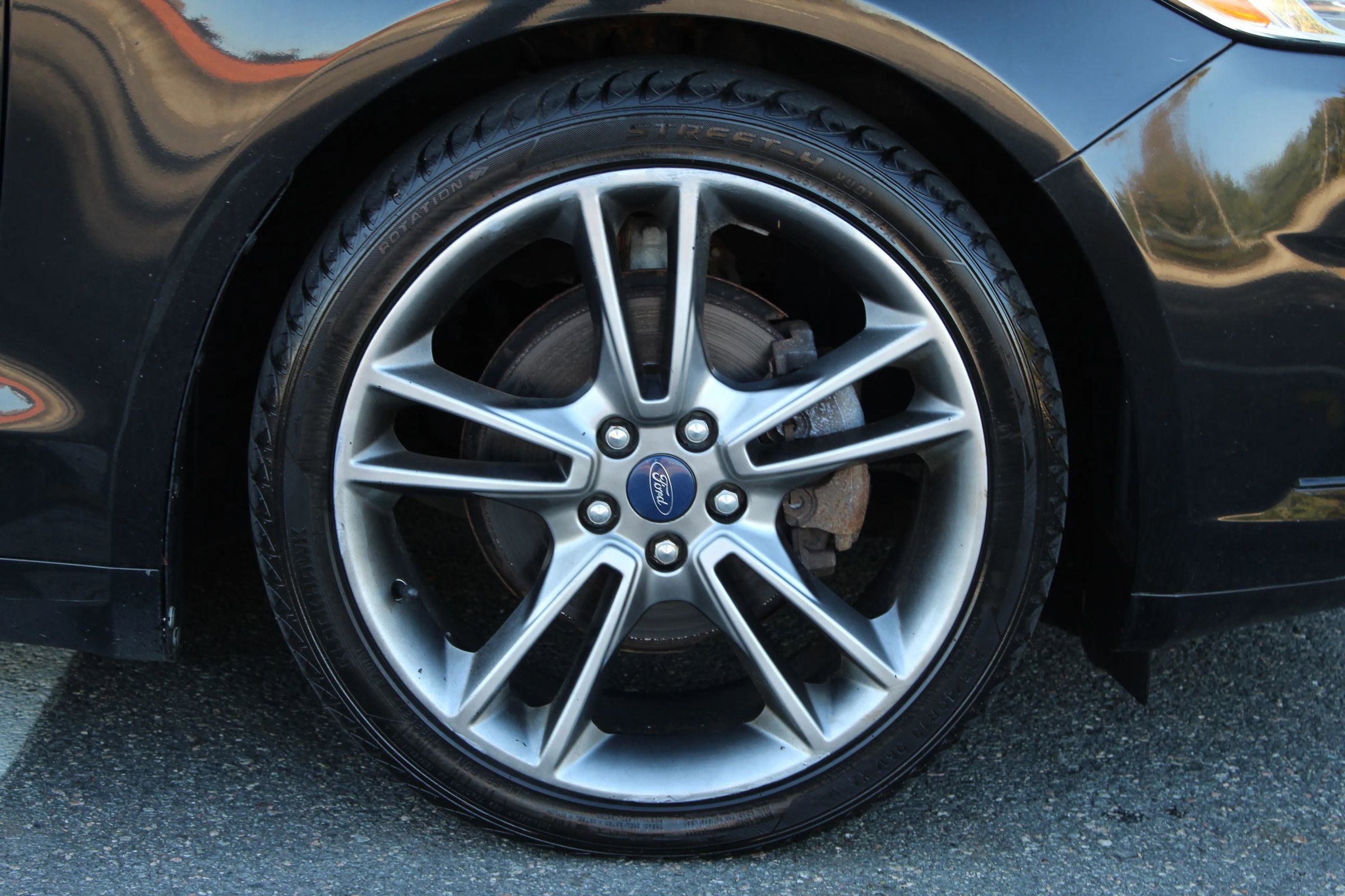 Used 2014 Ford Fusion Titanium image 35