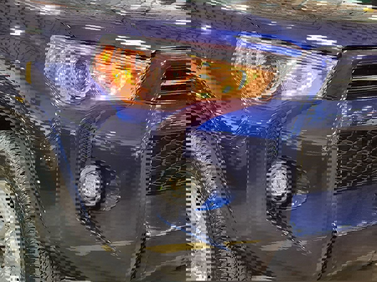 Used 2022 Toyota 4Runner SR5 Premium w/ Moonroof Package image 13