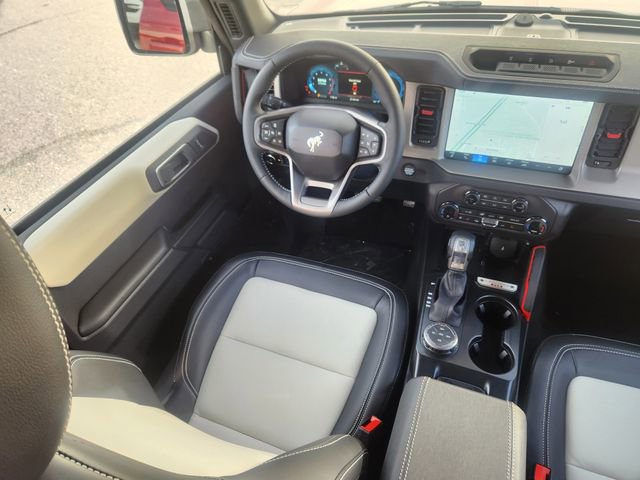New 2026 Ford Bronco Outer Banks w/ Sasquatch Package image 10