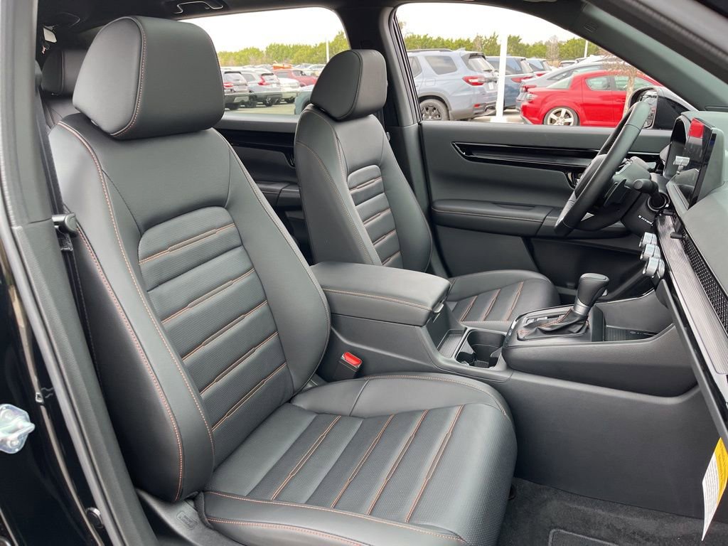Certified 2026 Honda CR-V Sport Touring image 31