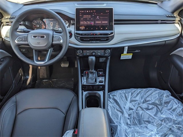 New 2025 Jeep Compass Limited w/ Sun & Sound Group image 13