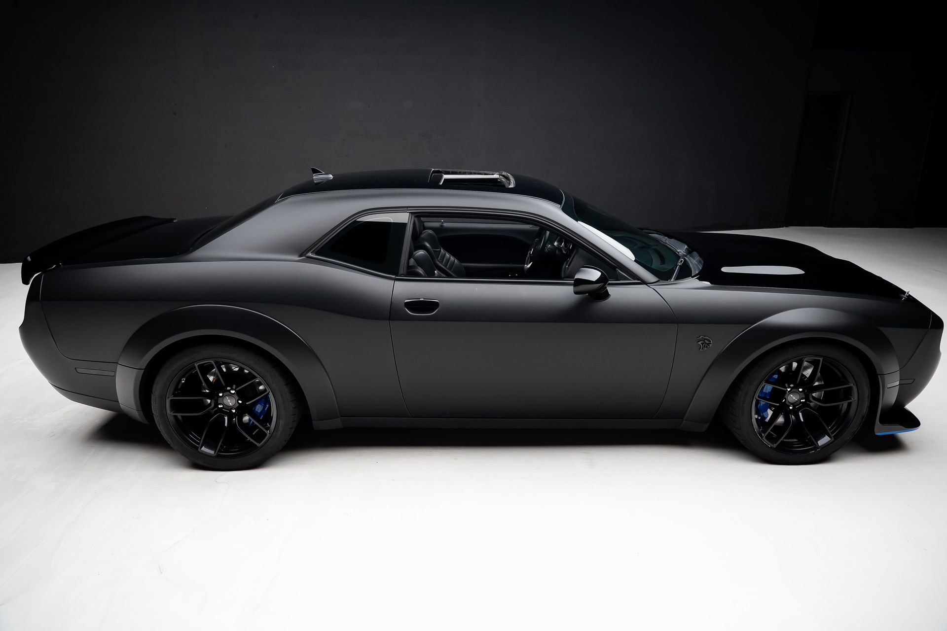 Used 2019 Dodge Challenger SRT Hellcat Redeye RWD image 35