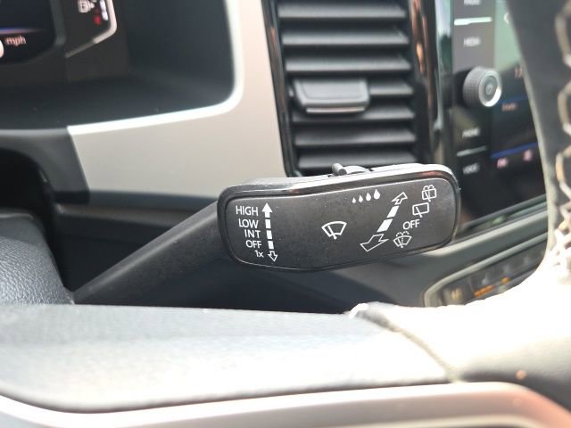 Used 2022 Volkswagen Atlas SE image 47