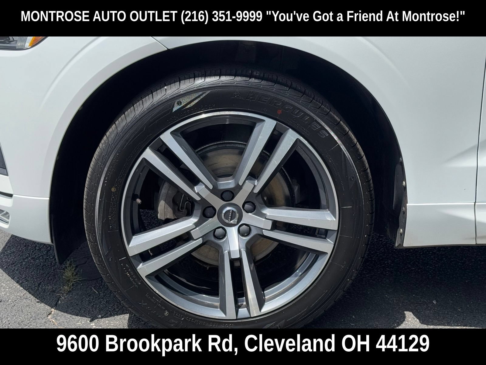 Used 2021 Volvo XC60 T5 Momentum w/ Protection Package AWD/4WD image 56