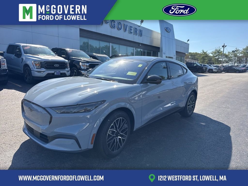 New 2025 Ford Mustang Mach-E Premium image 1