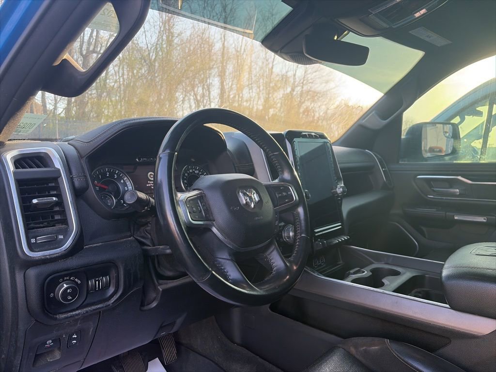 Used 2021 RAM 1500 Laramie w/ Sport Appearance Package AWD/4WD image 12
