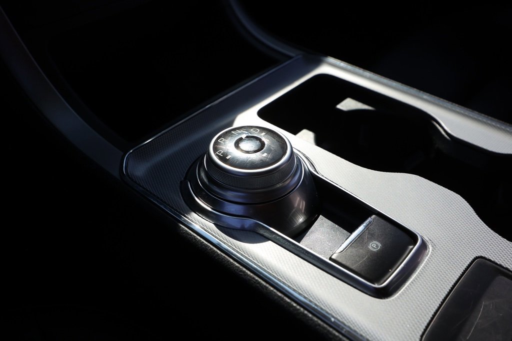 Used 2022 Ford Edge SEL image 31