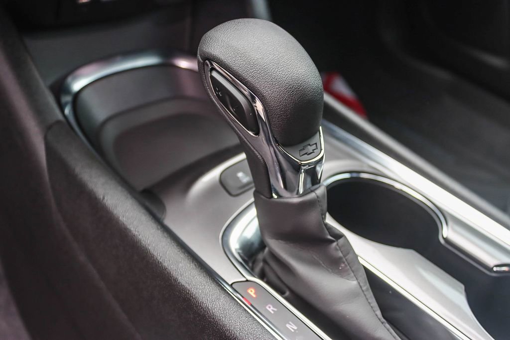 Used 2025 Chevrolet Malibu LT image 18