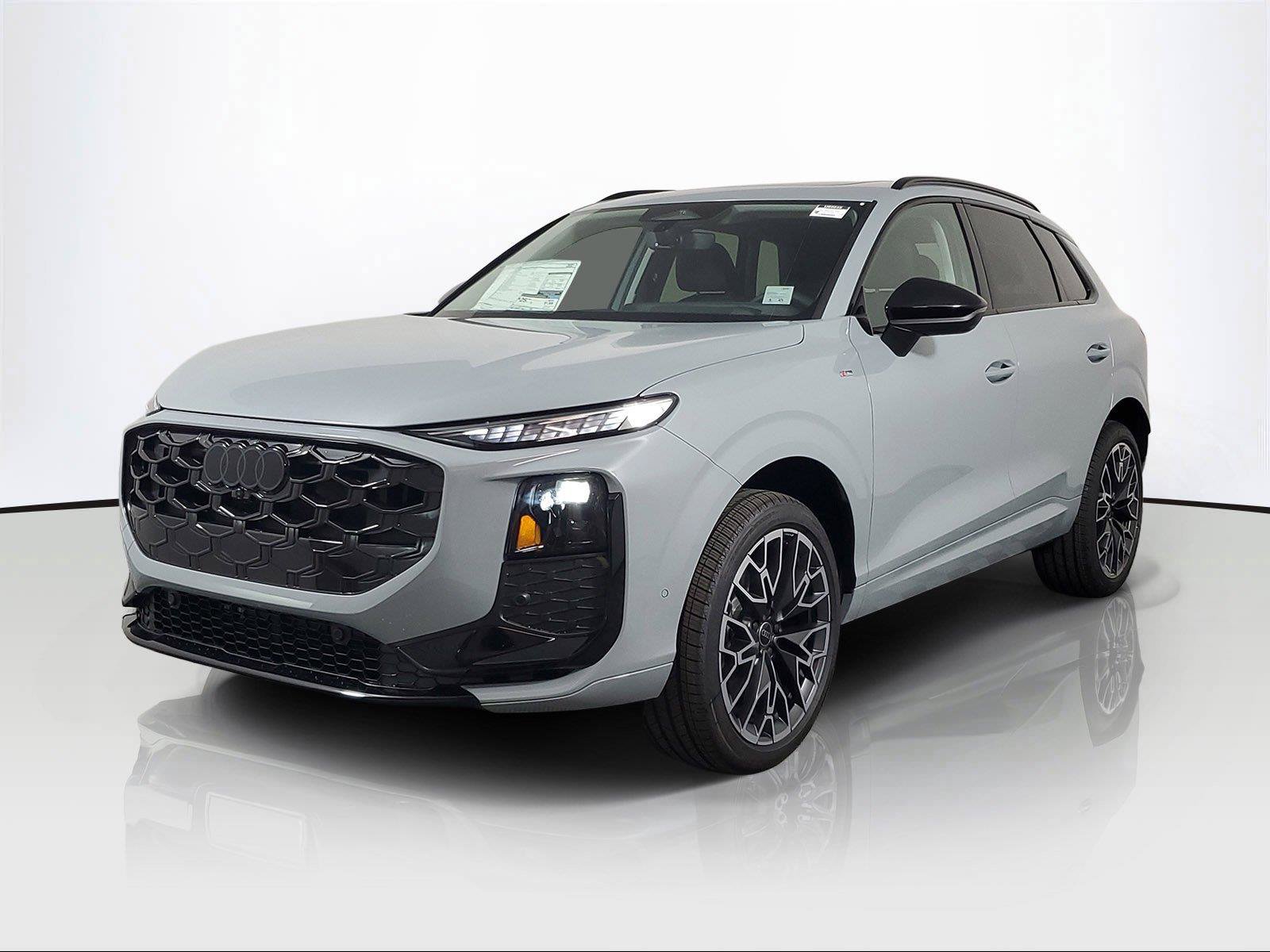 New 2026 Audi Q3 quattro 2.0T AWD/4WD image 3