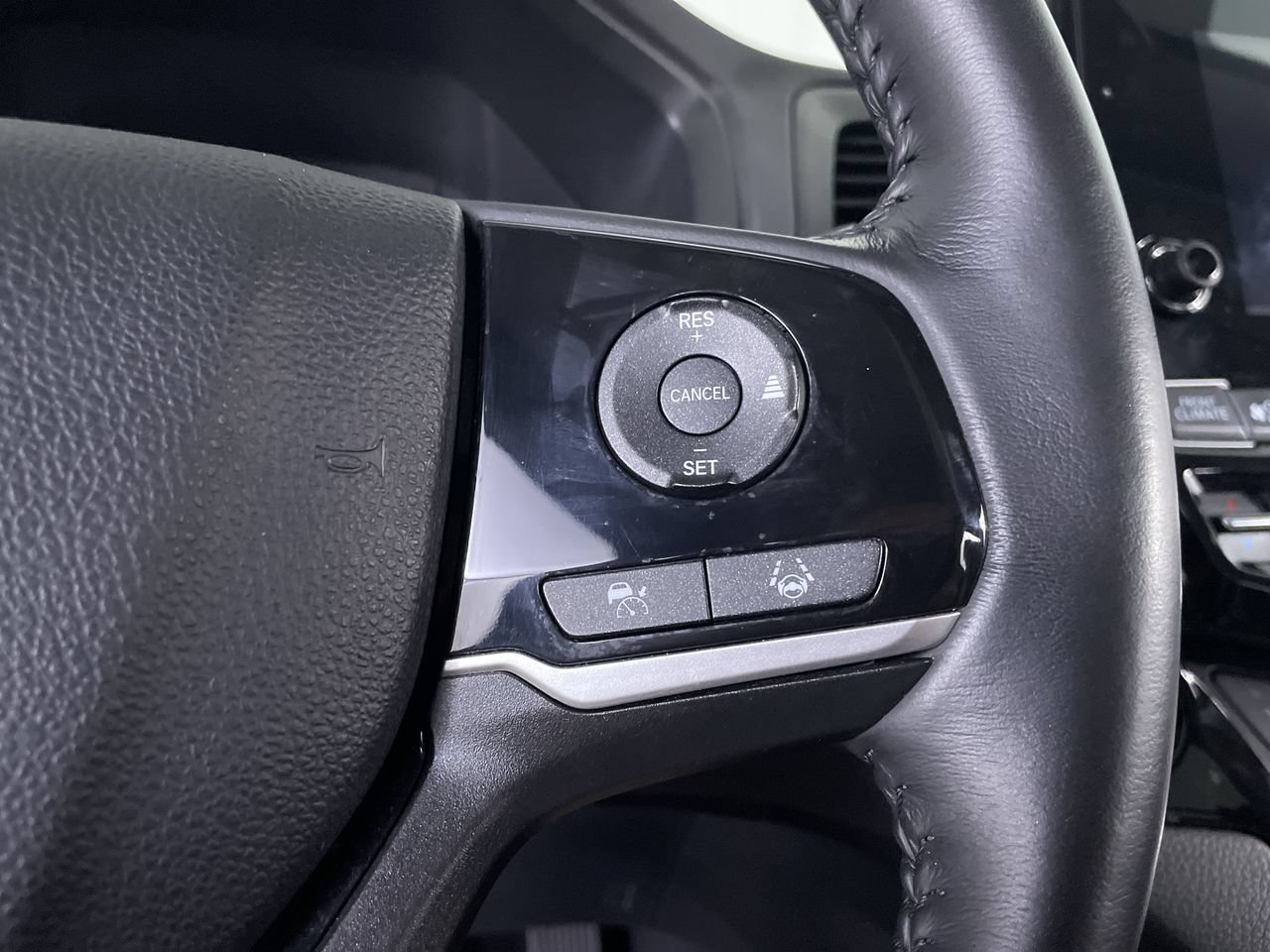 Used 2023 Honda Odyssey Touring image 27