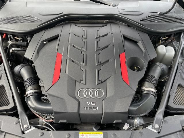 Used 2023 Audi S8 w/ S8 Executive Package AWD/4WD image 4