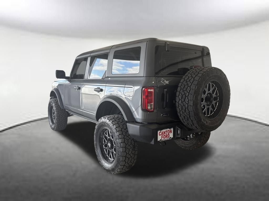 New 2025 Ford Bronco Base image 3
