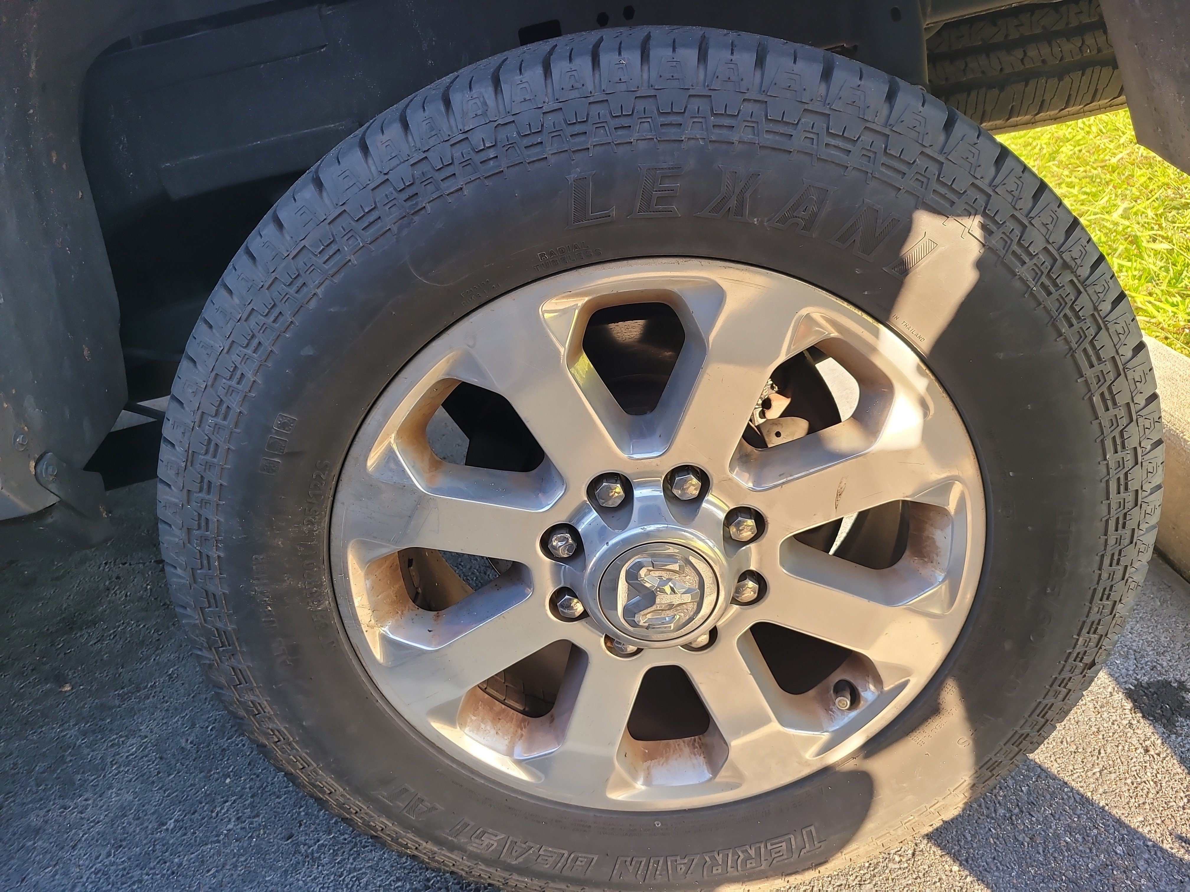Used 2021 RAM 2500 Laramie AWD/4WD image 7