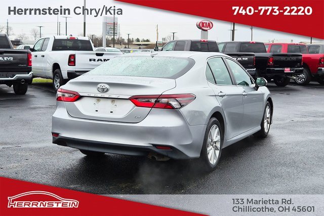 Used 2023 Toyota Camry LE image 29