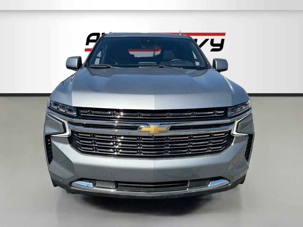 Used 2024 Chevrolet Tahoe High Country image 2