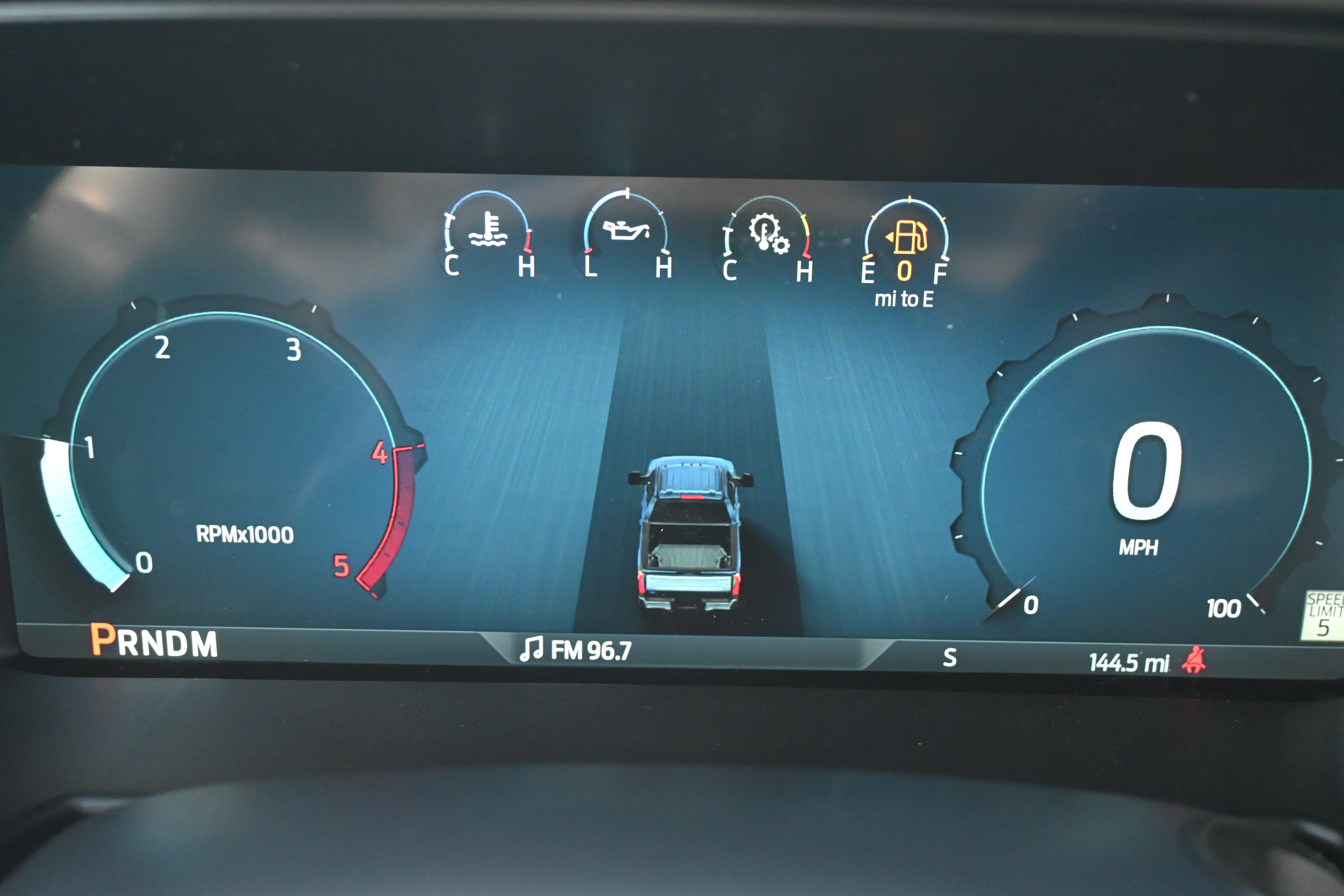 Used 2026 Ford F450 Platinum w/ FX4 Off-Road Package image 21