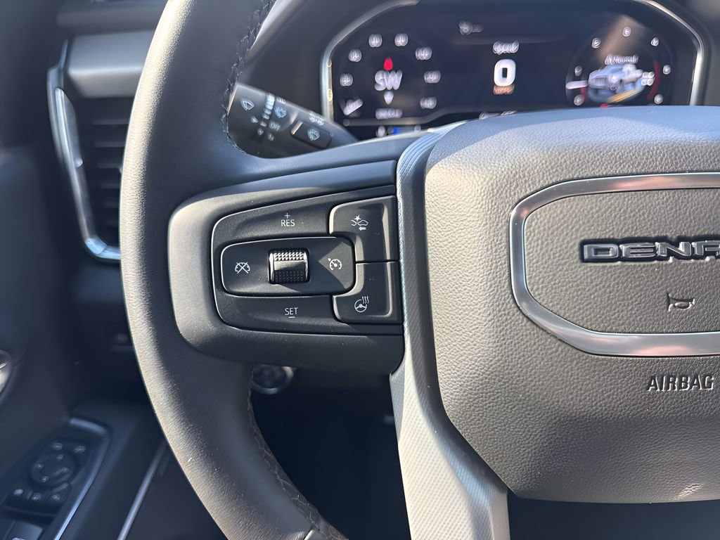 Used 2025 GMC Sierra 2500 Denali w/ Denali Reserve Package image 17