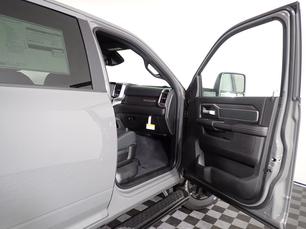 New 2026 RAM 2500 Big Horn AWD/4WD image 35