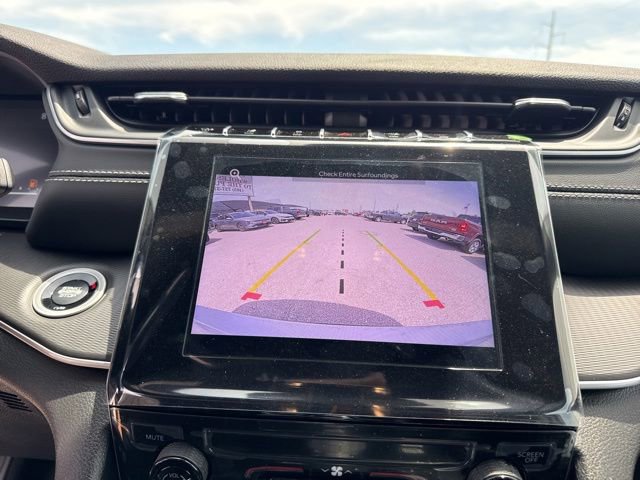 New 2025 Jeep Grand Cherokee L Laredo AWD/4WD image 19