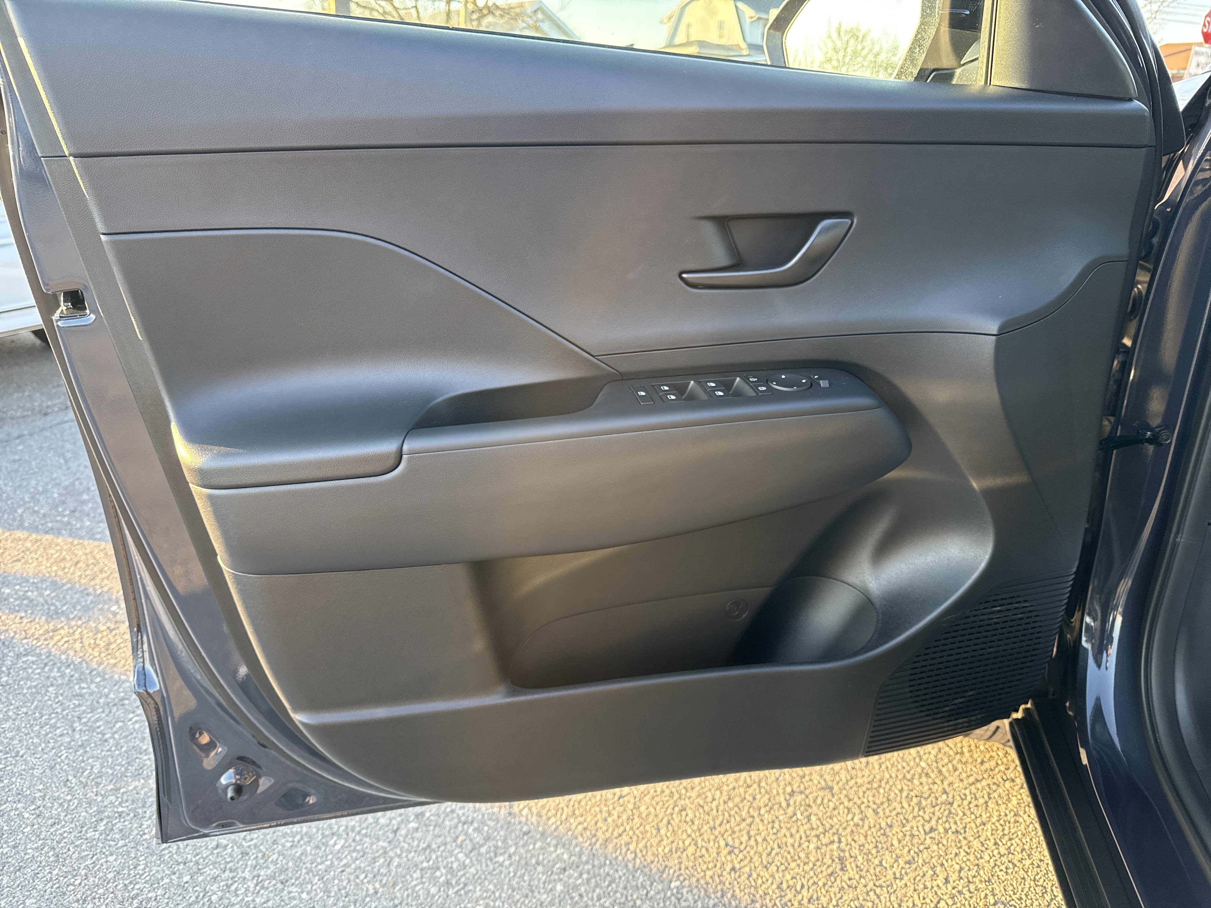 New 2026 Hyundai Kona SEL Sport AWD/4WD image 17