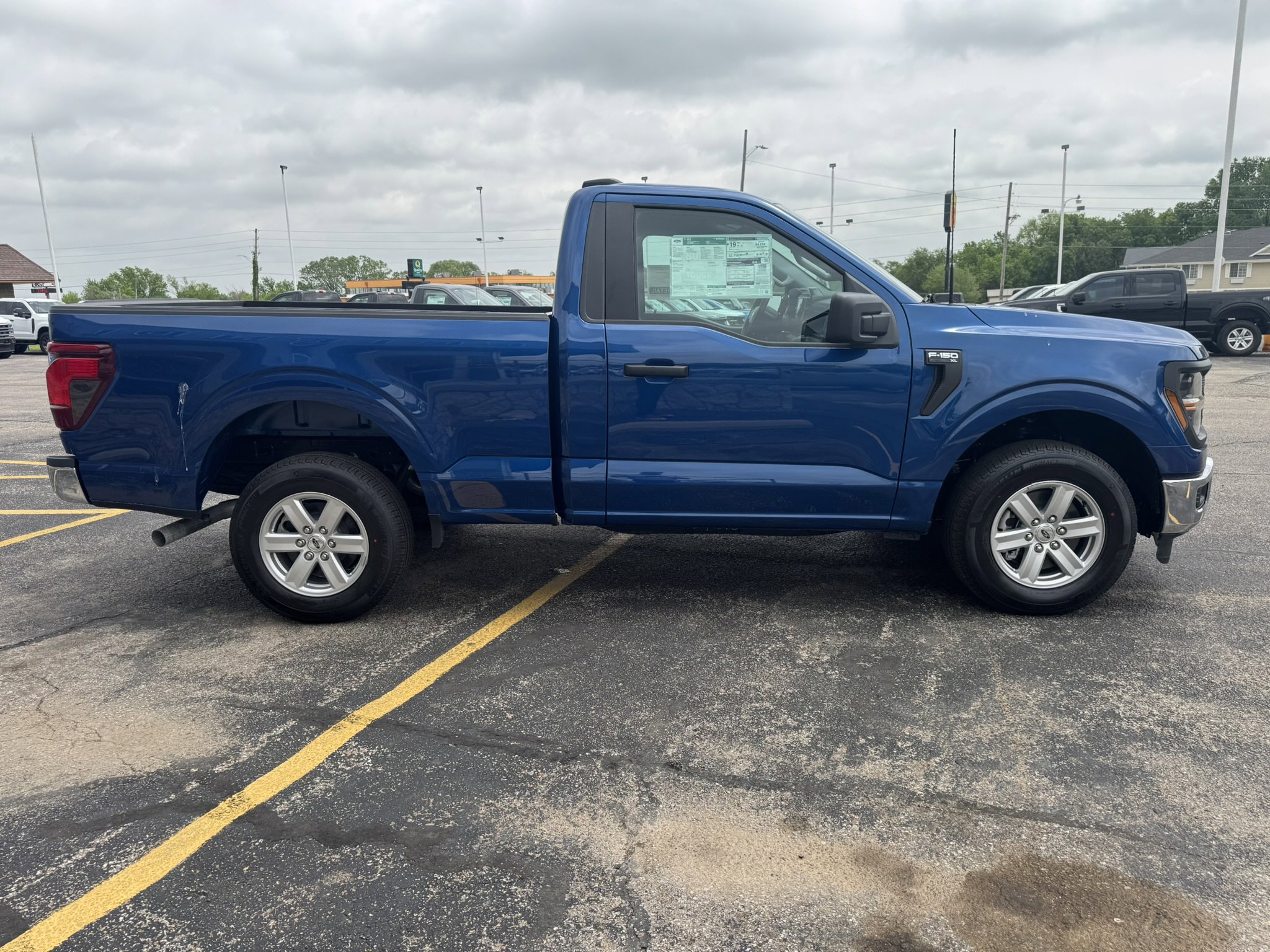 New 2025 Ford F150 XL w/ Equipment Group 103A High image 6