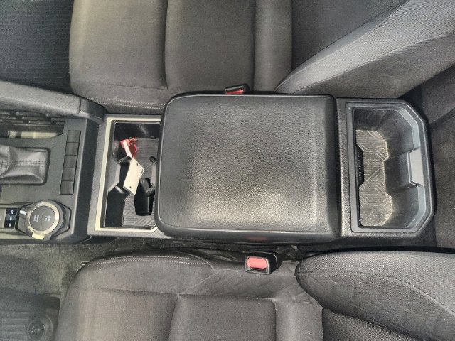 Used 2024 Toyota Tacoma SR5 AWD/4WD image 21