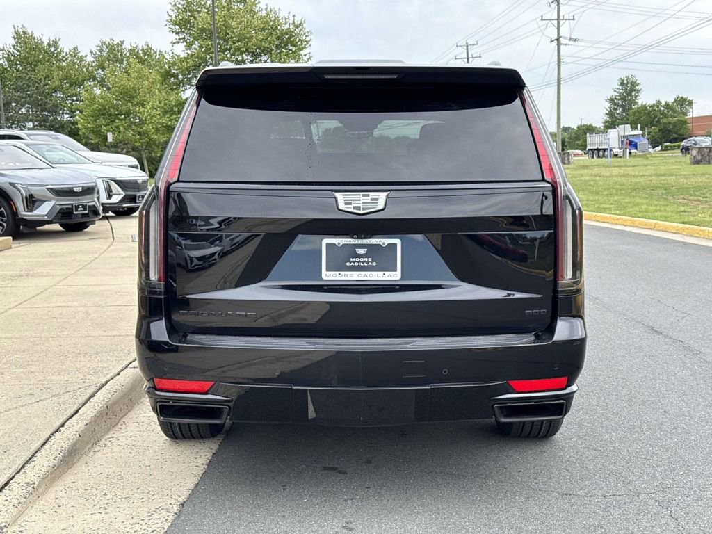 Used 2023 Cadillac Escalade ESV Sport Platinum w/ LPO, ONYX Package AWD/4WD image 24