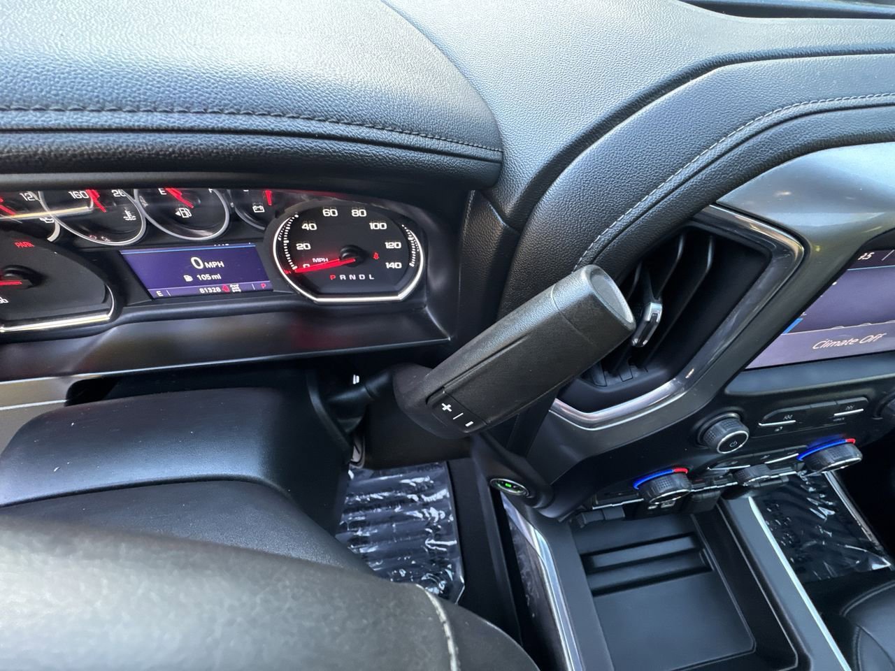 Used 2021 Chevrolet Silverado 3500 LTZ w/ LTZ Convenience Package image 23